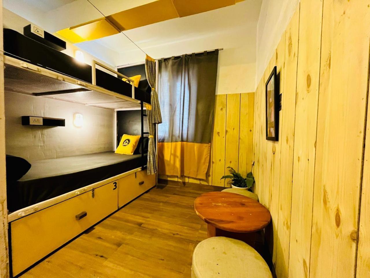 The Hosteller Mussoorie, Mall Road Δωμάτιο φωτογραφία